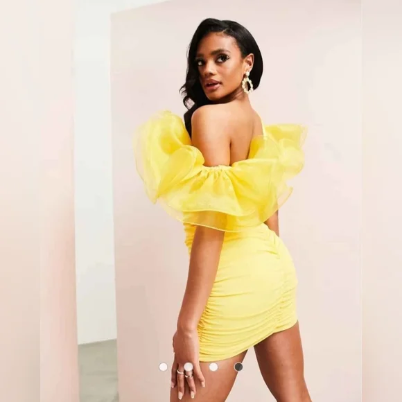 ASOS LUXE Elegant Yellow Wired Ruffle One Shoulder Mini Dress - NWT Size 6 - Picture 3 of 5